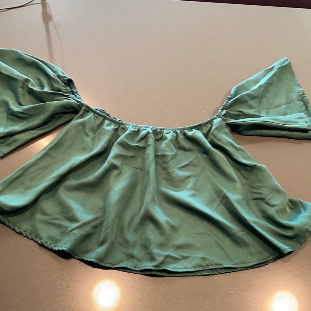 Dark green off shoulder crop top